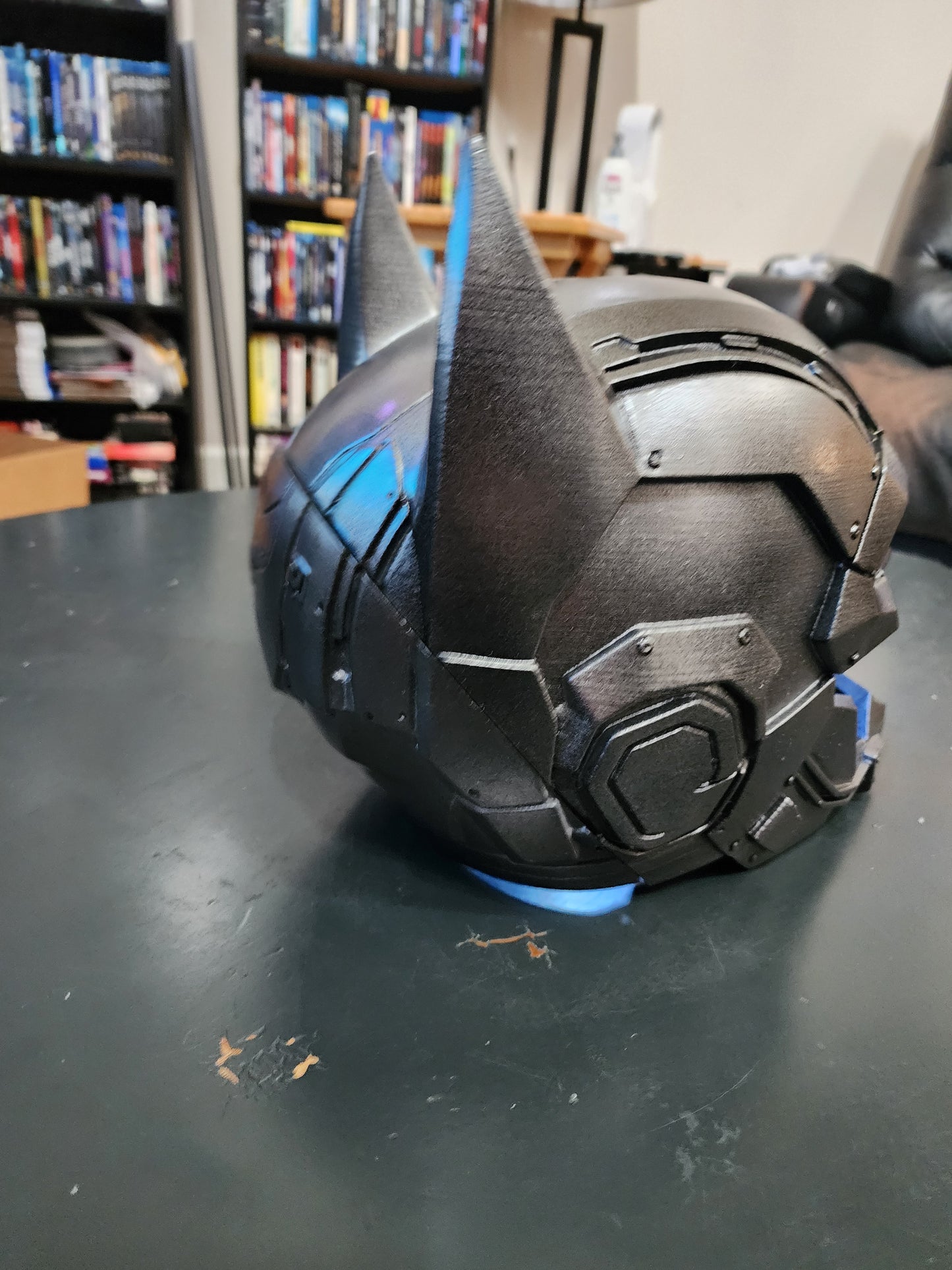 Cyberpunk Batman Helmet – Wearable Cosplay STL (Digital Download)