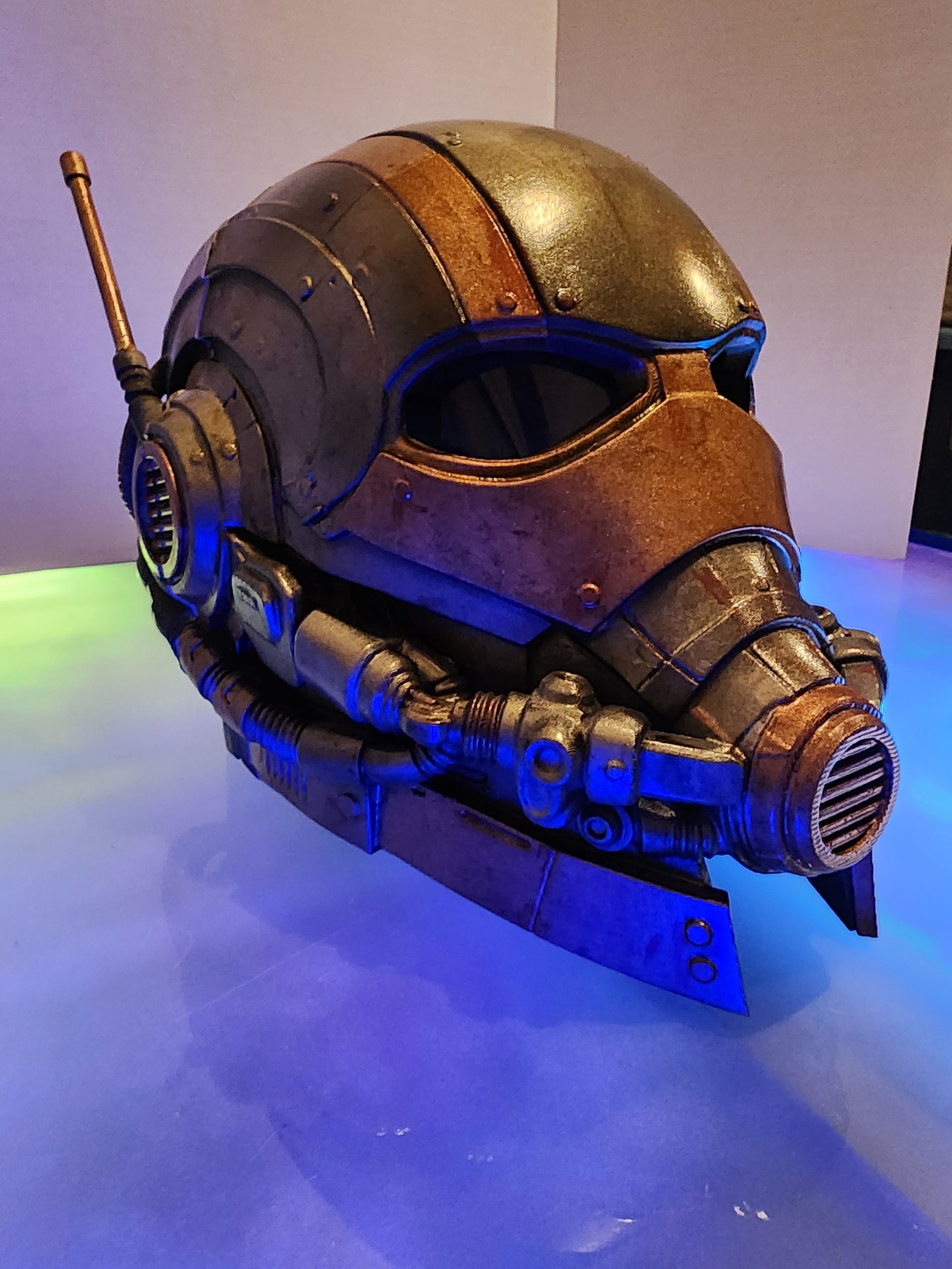 Fallout-Inspired AntMan Helmet – Wearable Cosplay STL File (Digital Download)